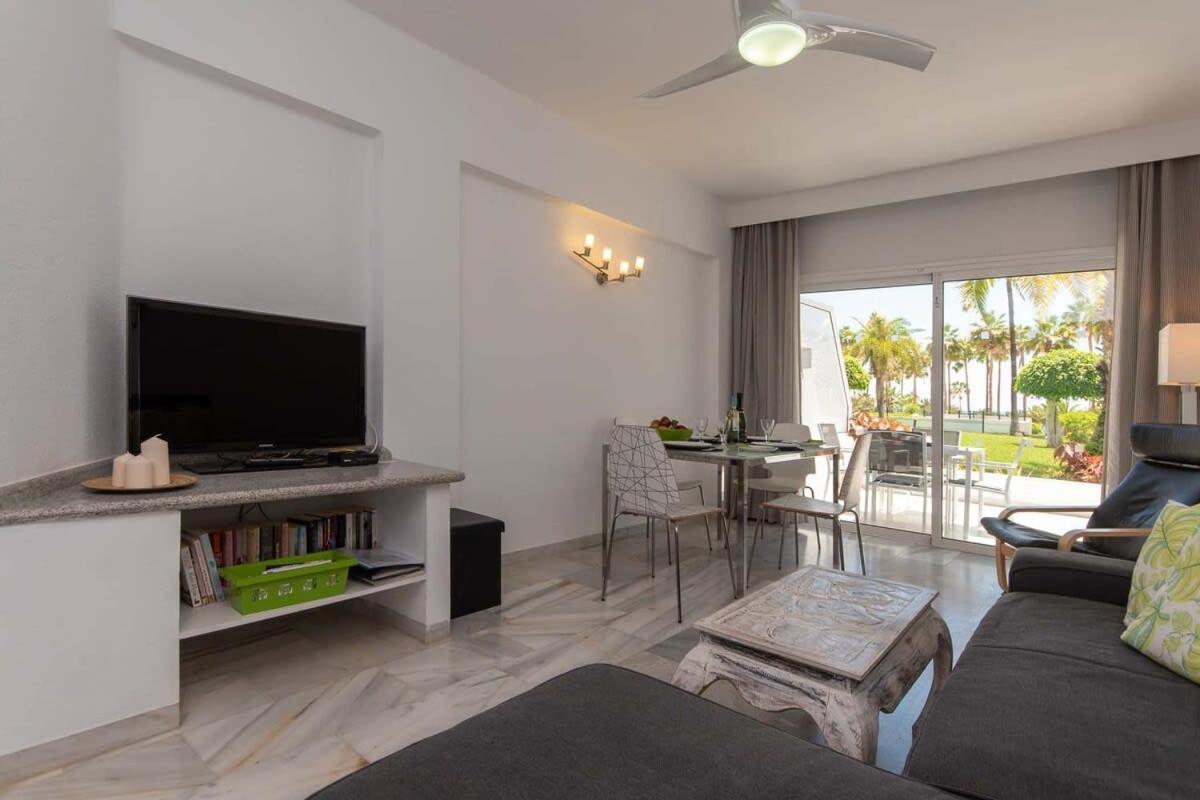 Altamira 60 - One Bed * Costa Adeje (Tenerife)